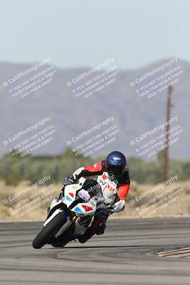 media/Nov-30-2025-TrackXperience (Sun) [[c0061d280f]]/3-Level 1/Session 3 (Turn 16)/